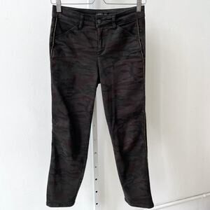 Level 99 Sz 25 Evereve Midnight Camo Trouser Ankle Pants Gold Piping Camouflage